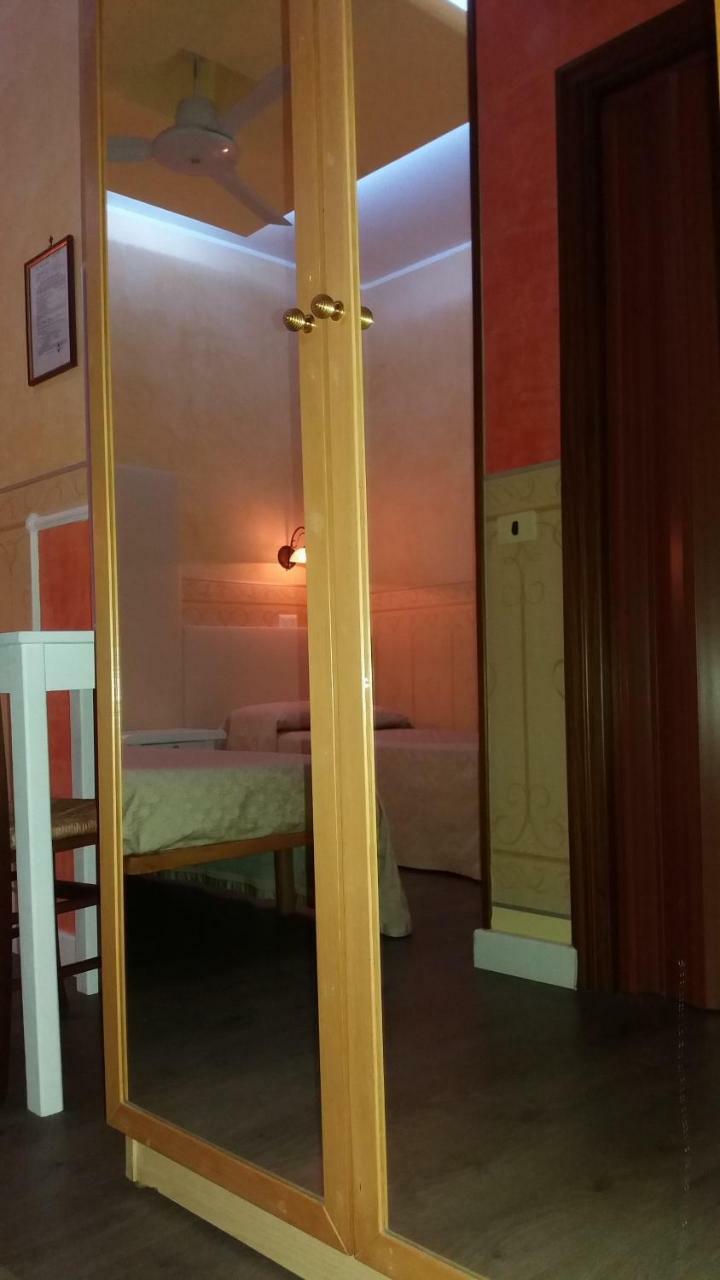 Albergo Della Corte Benevento Exteriör bild